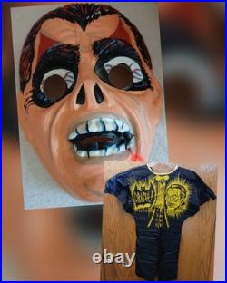 1960's DRACULA COSTUME Ben Cooper Small