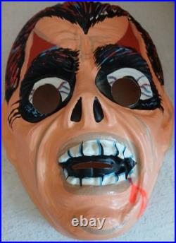 1960's DRACULA COSTUME Ben Cooper Small