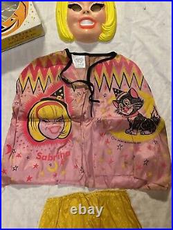 1971 SABRINA THE TEENAGE WITCH Ben Cooper Halloween Costume UNUSED Archie Comics 1971 SABRINA THE TEENAGE WITCH Ben Cooper Halloween Costume UNUSED Archie Comics