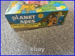 1974 PLANET OF THE APES Lisa COSTUME & HALLOWEEN MASK BEN COOPER