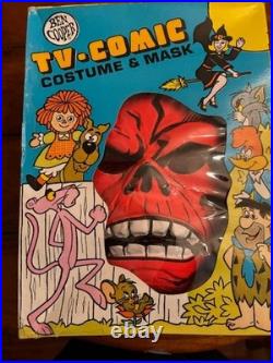 1978 Ben Cooper Capt. America Red Skull Costume in Original Box Rare