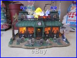 2009 Lemax Halloween Spooky Town Graveside Diner Mint in Box and NRFB