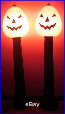 2 Vtg Tpi Canada Halloween Blowmold Jack O Lantern Pumpkin Lamp Post 44 Light