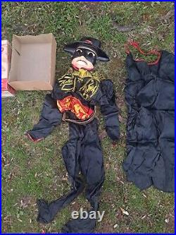 Amazing DISNEY ZORRO Ben Cooper Halloween Costume Zorro Costume # 233 Official
