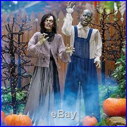 Animated Life Size Gruesome Zombie Couple HALLOWEEN Moaning Yard Decor Prop