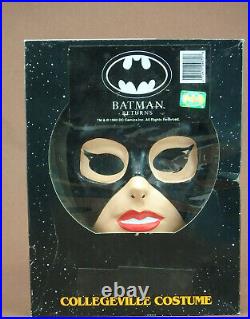 Batman Returns Catwoman Penguin lot Collegeville costume mask vtg no Ben Cooper