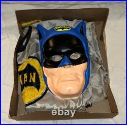 Ben Cooper Batman Halloween Costume C. 1966 Early Issue Large Mod Clown Box