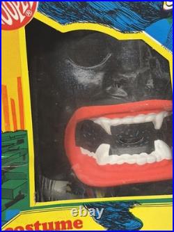 Ben Cooper King Kong Mask And Costume 1976 In Box Never Worn, (read Description) Ben Cooper King Kong Mask And Costume 1976 In Box Never Worn, (read Description)