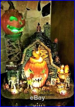Brand New THE MAD PUMPKIN PATCH 75172, Lemax Spooky Town Animated Halloween