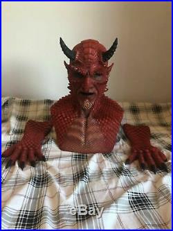 CFX (not SPFX) Belial the Demon Silicone Halloween Mask With matching sleeves