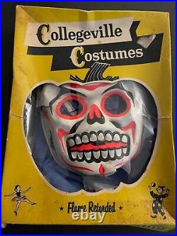 Collegeville Costumes Skeleton Complete in Box ST3-29