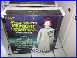 Gemmy Midnight Countess. Fully Working! Ultra Rare Standing Halloween Prop