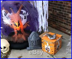 Gemmy Halloween Inflatable Airblown Whirlwind Snow Globe 7 ft Ghosts BATS MIB