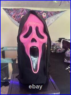 Ghost Face Mask Gen 1 Pink Small Dot