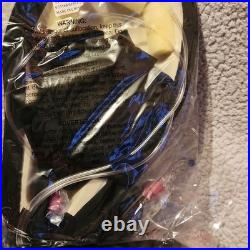 Ghost Face, Scream, Rare Unworn Halloween Costume with Mask & Gloves 2010 Sz XL