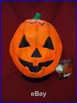 Halloween III 3 Season Of The Witch Don Post Magic Pumpkin Mask Silver Shamrock