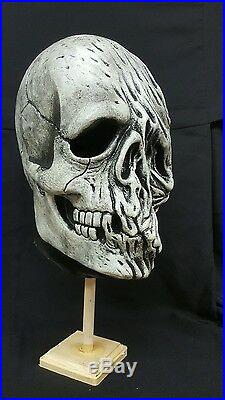 Halloween3 III season of the witch mask movie prop skull silver shamrock dwn