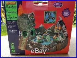 Lemax Spooky Town Skull River 24469 MIB Moving Lights Halloween special