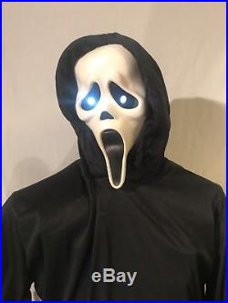 Lifesize Animated Ghostface Scream Halloween Prop Figure Deluxe Animatronic