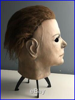 Michael Myers Warlock Mask CGP Halloween 2 Terry Lambert, Cemetery Gate Prod