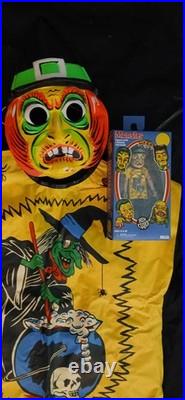 NECA Ben Cooper WITCH Figure Series 6 Halloween + 1979 original Costume & Mask