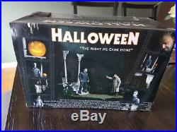 Neca Halloween Dr. Loomis & Michael Myers The Night He Came Home Figure Box Set
