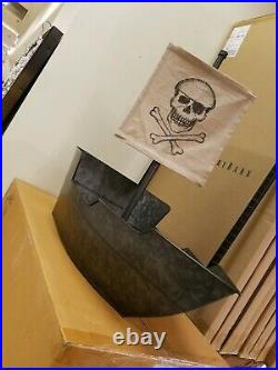 Pottery Barn Galvanized Indoor/Outdoor Pirate Ship Party Bucket Halloween