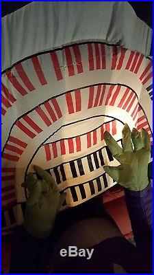 RARE Gemmy Airblown Inflatable Halloween Organ With Sound