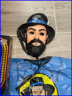 RARE VINTAGE BEN COOPER FAMOUS FACES HALLOWEEN COSTUME & MASK Father Murphy