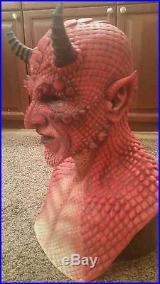 Red Balial the Demon CFX mask, gloves and head form complete set