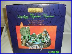 Retired Lemax Spooky Town Skull River New In Box Rare Find Item #24469
