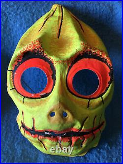 SLEESTAK Land of the Lost Large Ben Cooper Halloween Costume & Mask 1975 with Box