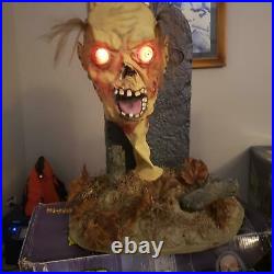 Spirit Halloween 2008 Rare Voice From the Grave Animated Prop