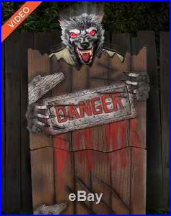 Spirit Halloween 3.5 ft Pop-Up Animated Werewolf Prop With Light & Sound Rare