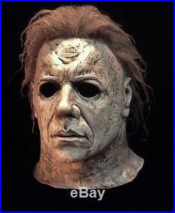 The Butcher Cutthroat' Pro Paint Michael Myers Mask #1 of 02 Grey'09 Signed