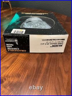 UNUSED Collegeville Costume ALIEN 3 Movie Halloween Costume Xenomorph Giger mask