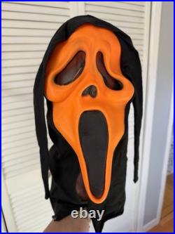 VTG 90s Scream Ghost Face Fun World Div Generation 1 Orange Cotton Hood