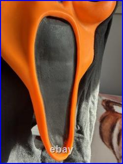 VTG 90s Scream Ghost Face Fun World Div Generation 1 Orange Cotton Hood