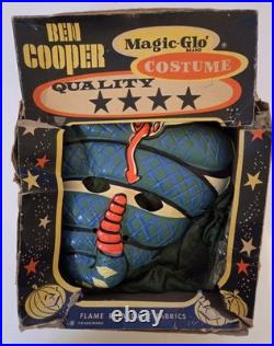 Very RARE 1962 Ben Cooper Magic Glo Rattles the Snake Man #888 Costume withbox