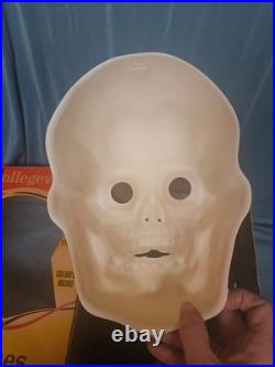Vintage 1960s Collegeville Adult Size Large 42-44 Halloween Costume With Mask