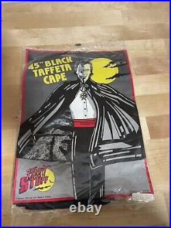 Vintage 1991 45 Dracula Halloween Cape From Spencers FREE SHIPPING