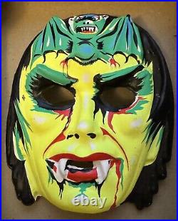 Vintage Collegeville Vampire Monster Halloween Costume Mask Original Box Sz Lg