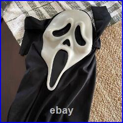 Vintage FUN WORLD EASTER UNLIMITED Scream Ghost Face Halloween Costume Complete