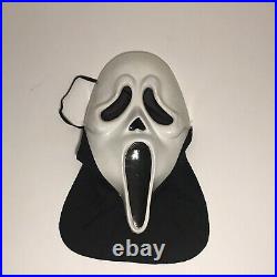 Vintage Scream Easter Unlimited Fun World FULL COSTUME Halloween WITH Knife