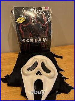 Vintage Scream Halloween Mask with Robe by Easter Unlimited Fun World 1997