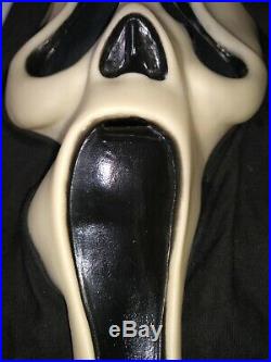 Vintage scream Mask Fun World Glow In The Dark Rare
