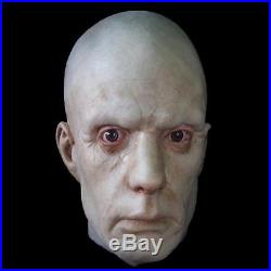 ZOMBIE HEAD Life-Size Severed Head Haunted House Halloween Decoration & Prop